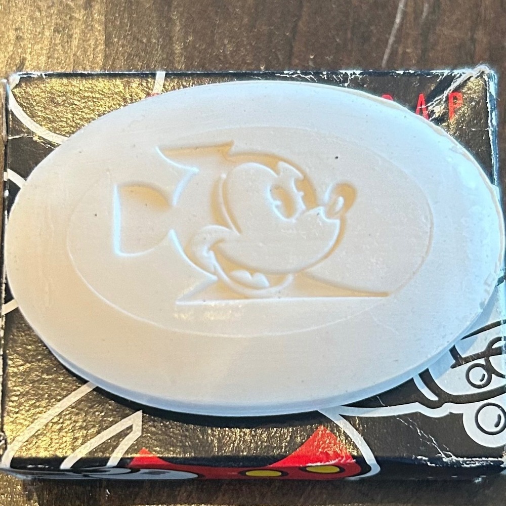 Vintage Walt Disney Resorts Mickey Mouse Facial Soap Bar in Original Box 1955